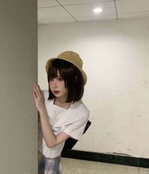 白圣女和黑牧师动漫第一季_大片在线观看
