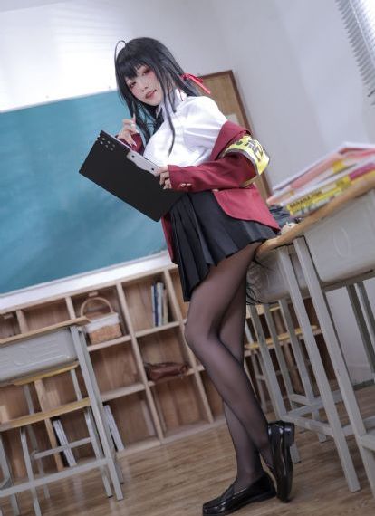 老板的年轻妻子3_90分钟完整视频视频大全