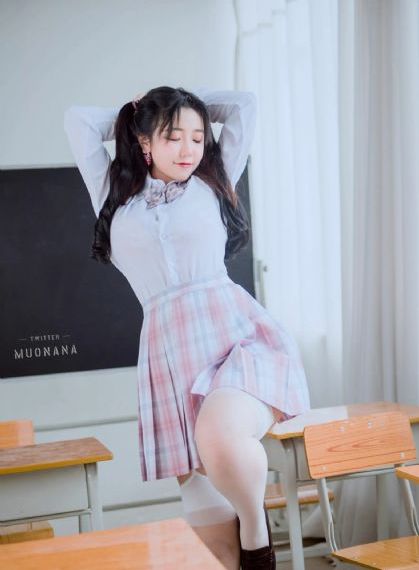 女村长电视剧30集免费观看_720电视剧在线观看