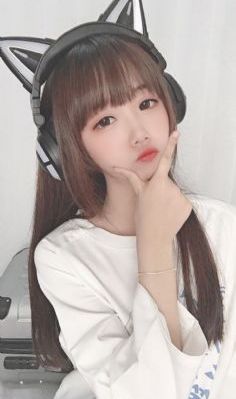 美姐妹肉奴隶在线播放_迅雷下载电影